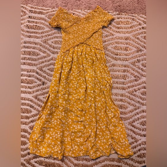 Floral Yellow Off-Shoulder Dress - Picture 1 of 3